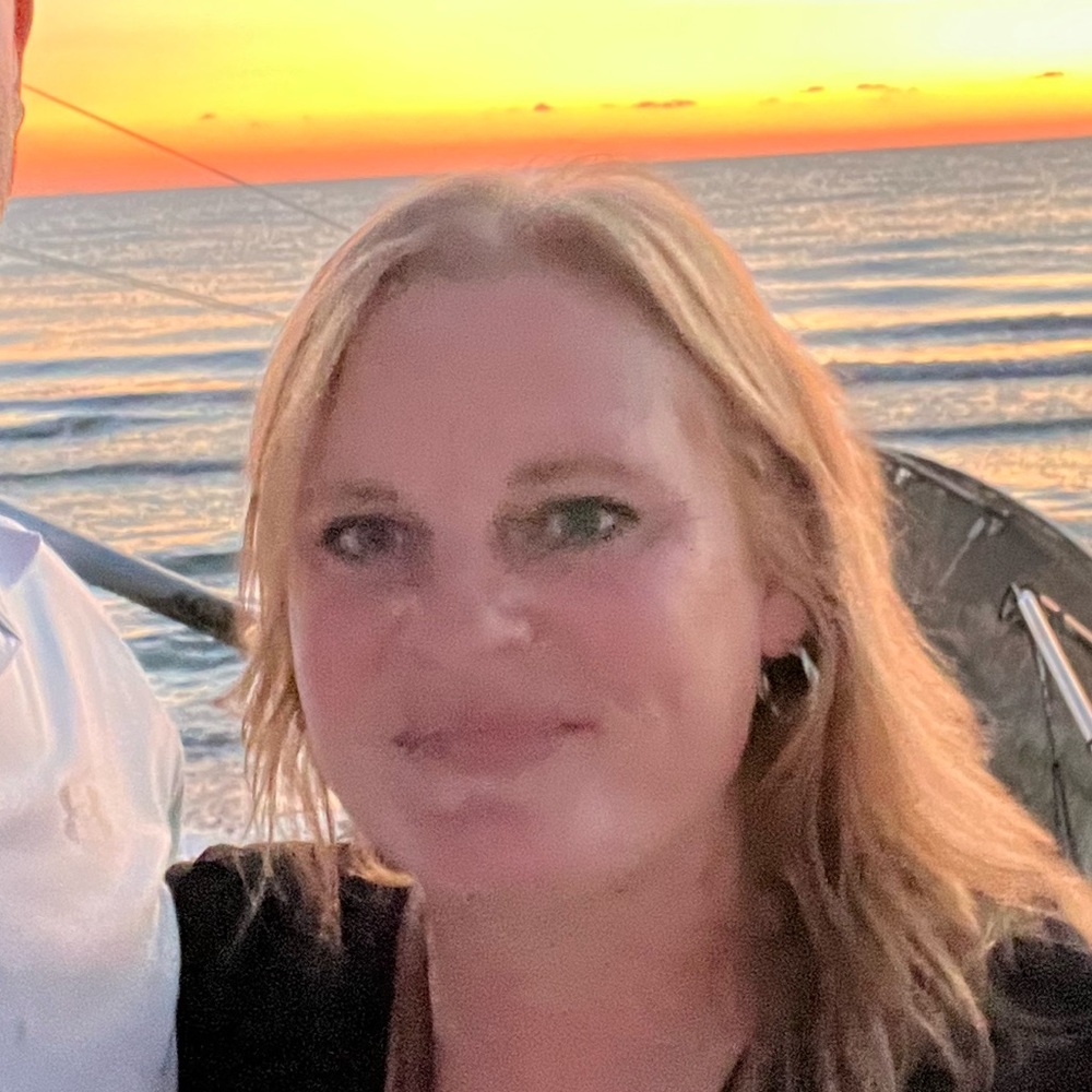 Meet your Posher, Dannielle